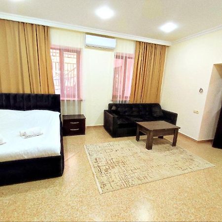 Aygestan Apartments Erivan Dış mekan fotoğraf
